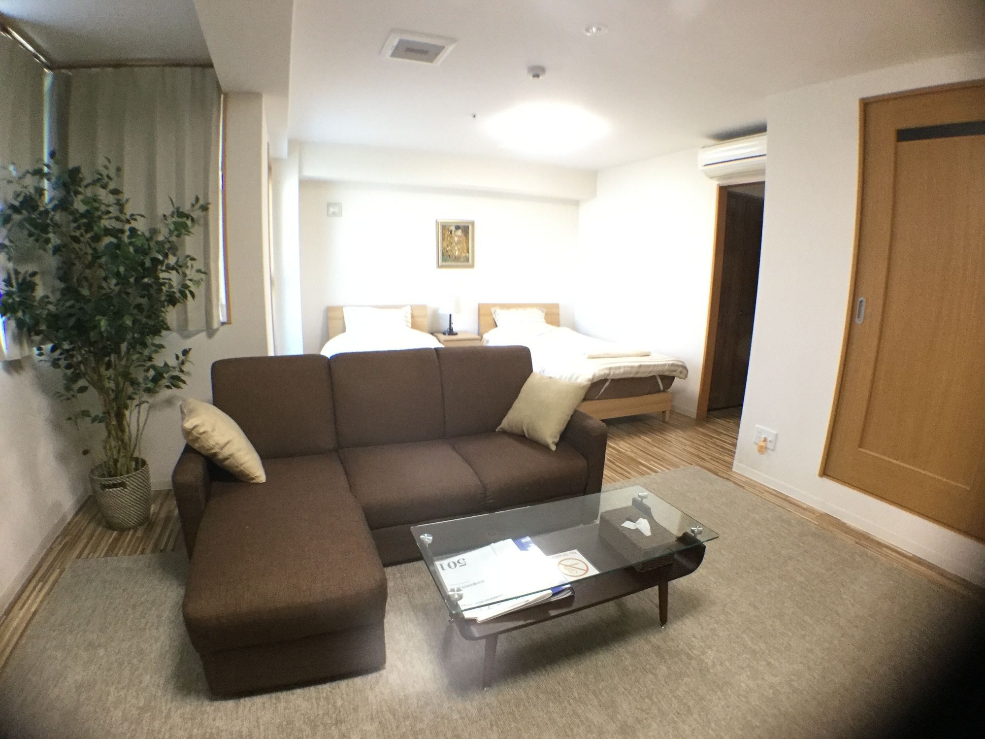 Yeah Room Cube Uemachidai Осака Екстер'єр фото